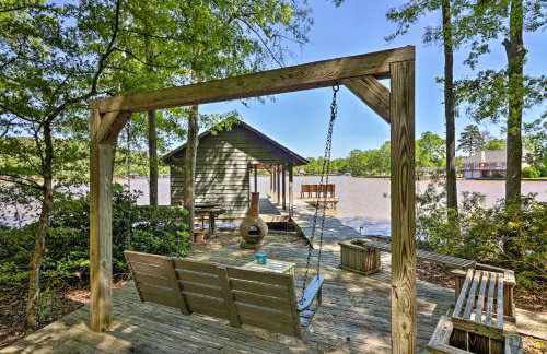 Lakefront Milledgeville Cabin Private Dock, Porch - Foto 27