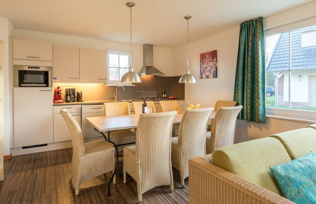 Villa in Klein Vink With Thermaalbad Access - Photo 15