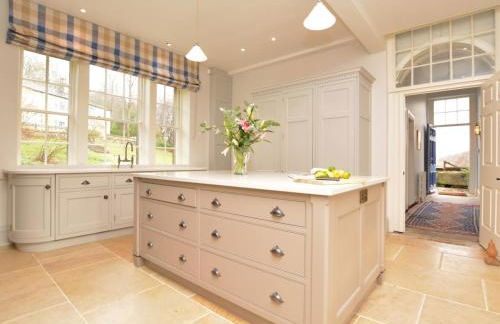 8 Bed in Huddersfield oc-72814 - Foto 3