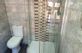 The Lodge a beautiful barn conversion with 3 ensuite bedrooms on the edge of Cannock Chase - Foto 33