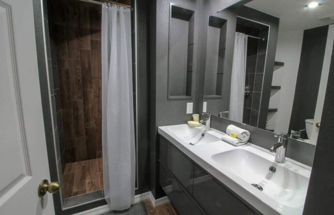 South Facing Villa - Modern Finishes - Photo 13