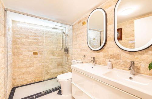 Modern Apartement Grand Paris, TV Salon, Sharing Garden, Villa des Ammonites - Foto 13