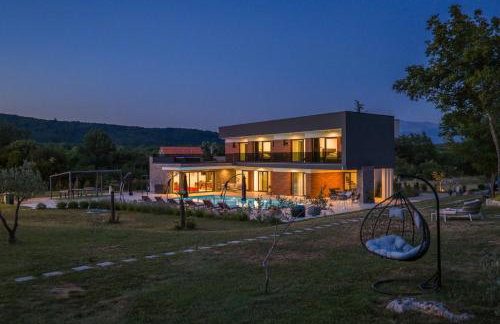 Villa Nella Foresta with private 66sqm heated pool, Whirlpool, Tennis court, Gym, Billiards, 4 en-suite bedrooms - Foto 34