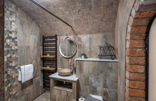 Cosy 2-Bed Flat with Free Parking-by Holiday Homes - Foto 19