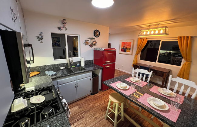 Hummingbird Mountain Cottage - Photo 21