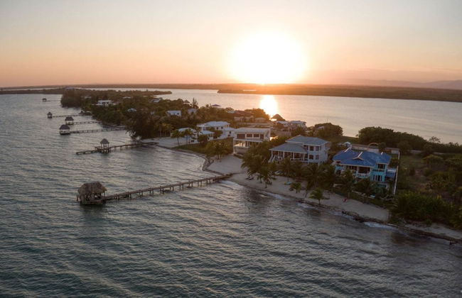 Luxury Oceanfront Villa w 2 Pools Beach Pier - Foto 32