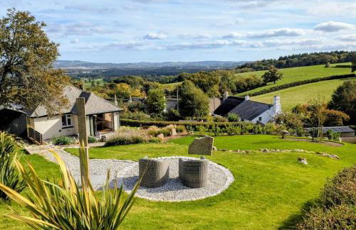 Fresh Modern Home, Stunning Views, Great Location - Foto 1