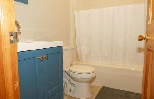 Secluded Catskills Cabin , Cozy and Private - Foto 56