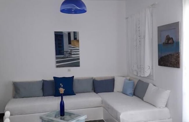 Nikoleta Kolympithres Paros - Photo 23