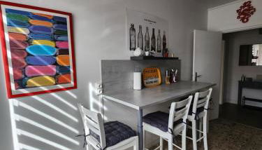 Appartement Quai Ouest, vue entrée port, Stationnement gratuit, Lits faits pour votre arrivée, serviettes de toilettes fournies - Foto 5