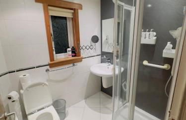 Modern & Cosy 3 Bedroom Inverkeithing home- Ideal for Edinburgh Dunfermline & St Andrews with Free Parking - Foto 35