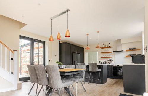 The Old Coach House - Hot Tub - Dorset - Photo 13