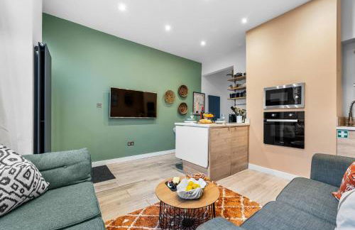 Aylesbury House 3 En-suite Bedrooms Parking Pets - Photo 18