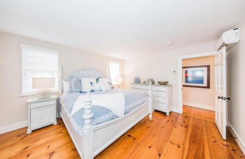 Close to Dtwn Nantucket! Group Getaway with Patio - Foto 18
