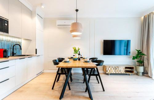 Marina Hello - widok na jezioro, piękne wnętrze, klimatyzacja, winda - Foto 11