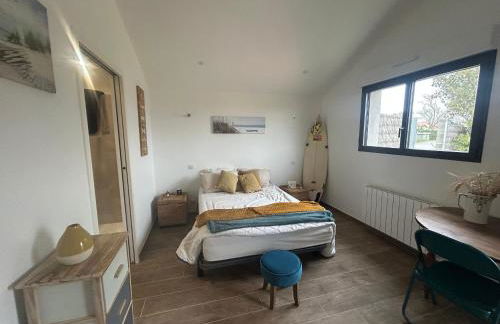 Charmante Maison Rénovée Proche Plage et Forêt avec Jardin - FR-1-652-57 - Foto 21