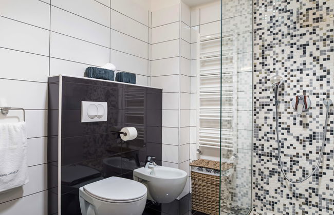 Villa with Swimming Pool, Outdoor Kitchen, Sauna, Hot Tub, Play Area, Sea View - Foto 39