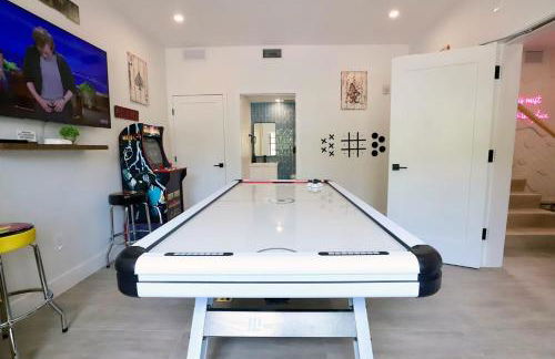 6 Bedroom Villa with Pool & Parking in Heart of South Beach Miami - Foto 9