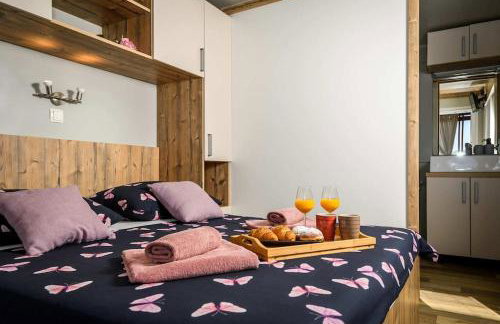 Cozy and Chic Little House with pool Ivinj - 4 - Foto 49