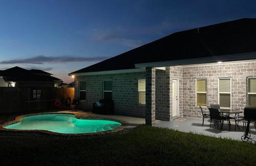 Quiet Cozy Spacious Stay w Private Pool - Foto 37