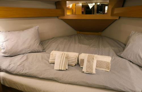 TROIA - Veleiro em marina - Foto 33