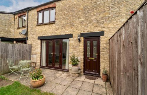 Cosy 2 Bed Terrace Peaceful Village location - Pass the Keys - Foto 45