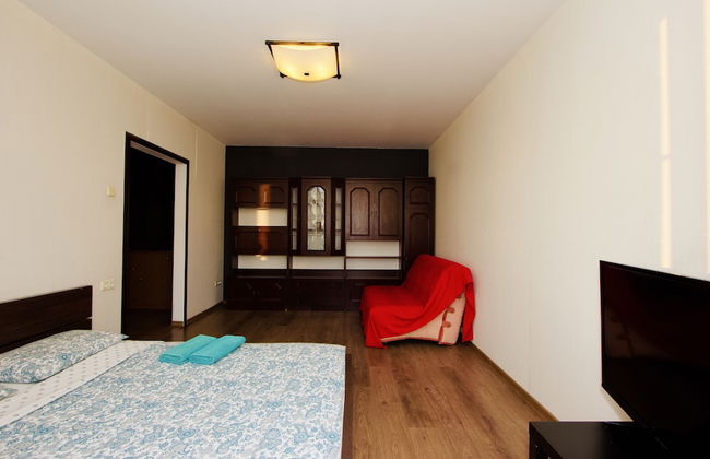 LUXKV Apartment on Gerasima Kurina - Photo 5