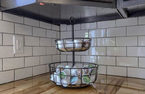 New 5BD Near UNL & DT | Poker Table & Games - Foto 33