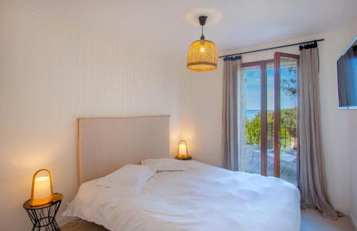 Villa bodri, maison en pierre avec vue mer et piscine chauffée - Foto 9