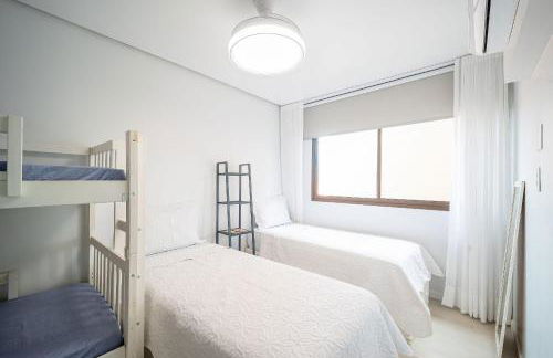 Bz14 Casa con piscina y muelle para motos de agua en el canal! - Foto 25