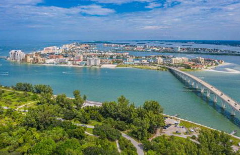 Cozy Clearwater Getaway Beach, Spa, and Luxury - Photo 38