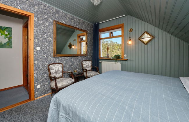 Kidafell Farmhouse - Photo 16