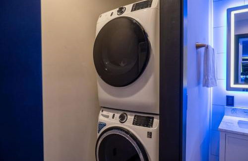 Bonnie n Clyde and Jesse James - Foto 36