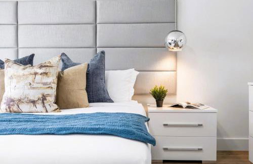 Spectacular Miami- Htd Pool,5 Bdrooms ,MiniGolf, Playground, Baby Items, BBQ - Photo 32