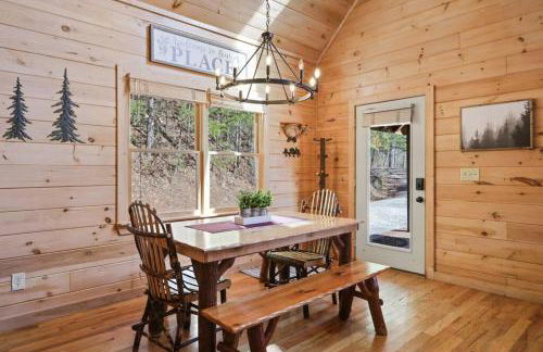 The Remedy at Blue Ridge - mountain view cabin with hot tub and two fire pits - Foto 53