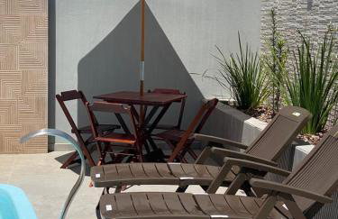 Casa com piscina e um quarto com ar split pé na areia a 50 metros da praia - Foto 6