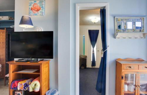 Sun-Soaked Studio with Pool Access in Lake Worth! - Foto 9