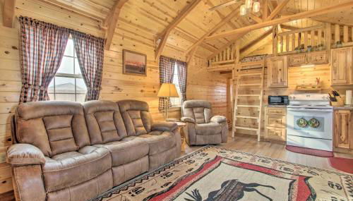 Cozy Augusta Cabin with Grill - Walk to Main St - Foto 4