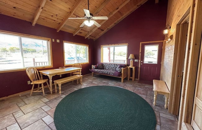 Mount Peale Country Inn and Cabins - Photo 33