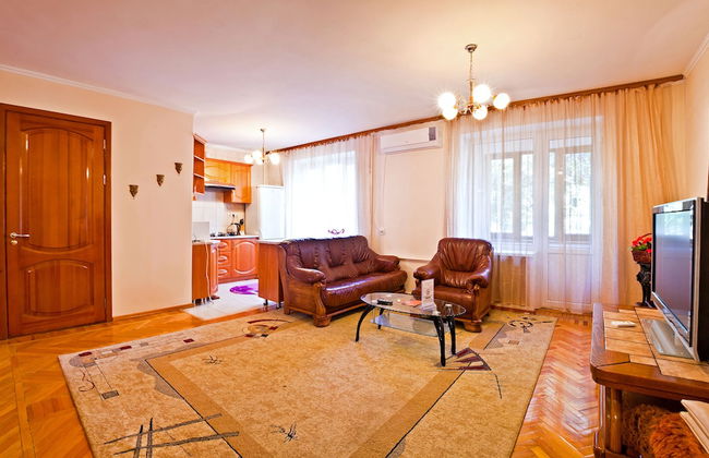 Lessor Apartments - Photo 59