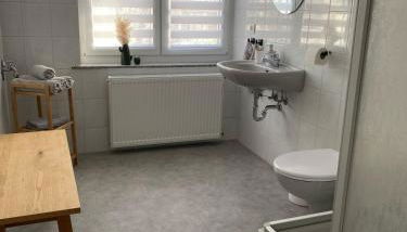 G Kennedy, 3 Personen Deluxe Markranstädt - Foto 5