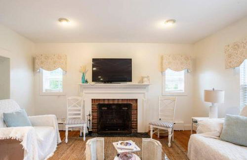 Spacious Oceanview Villa Elegant Coastal Escape, Sleeps 22 - Foto 19