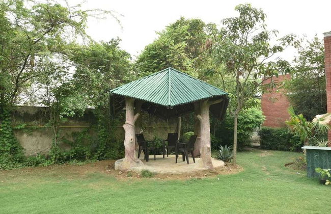 Remarkable 6-bedroom Farmhouse in South Delhi - Foto 10