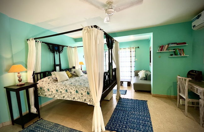 Casa Riverside- 5BHK Luxuty Pool Villa - Photo 18