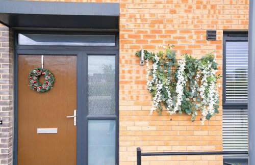 Milton Keynes new 5-Bedrooms 14guests Contractor family holiday Free Parking - Foto 73