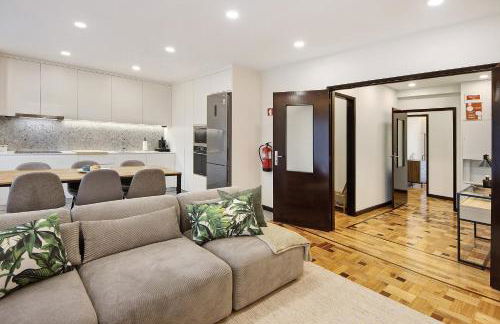 Station 54 - Photo 10