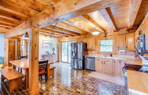 Spacious Wilmington Cabin Walk to Lake - Foto 7