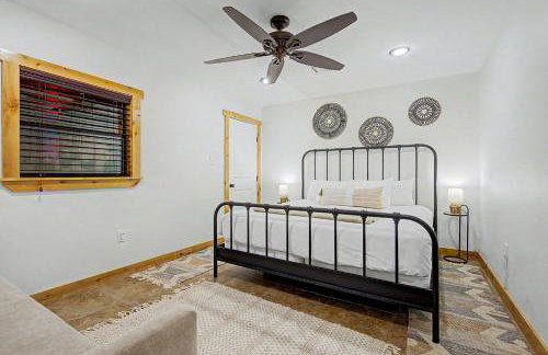 Oakridge Ranch: Pool + Hot-tub, Pickleball Court, Whiskey & Wine Room - Foto 155