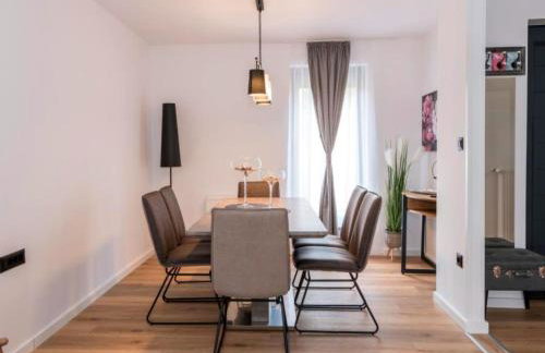 One Bedroom Apartment with Terrace - Foto 2