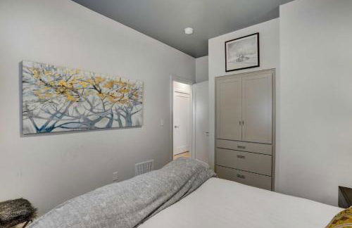 Fireplace and Deck Modern Cabin in Grand Lake! - Foto 18